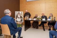 Viver na Luz de Deus. Itinerário Espiritual de Lúcia de Jesus, apóstola de Fátima a partir do Carmelo